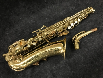 Photo Vintage Buescher Aristocrat 140 Alto Saxophone, - Repair Special #352341